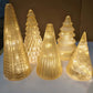 Juego de 5 árboles decorativos iluminados de resina